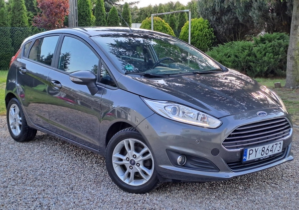 Ford Fiesta cena 27900 przebieg: 129488, rok produkcji 2015 z Poznań małe 211